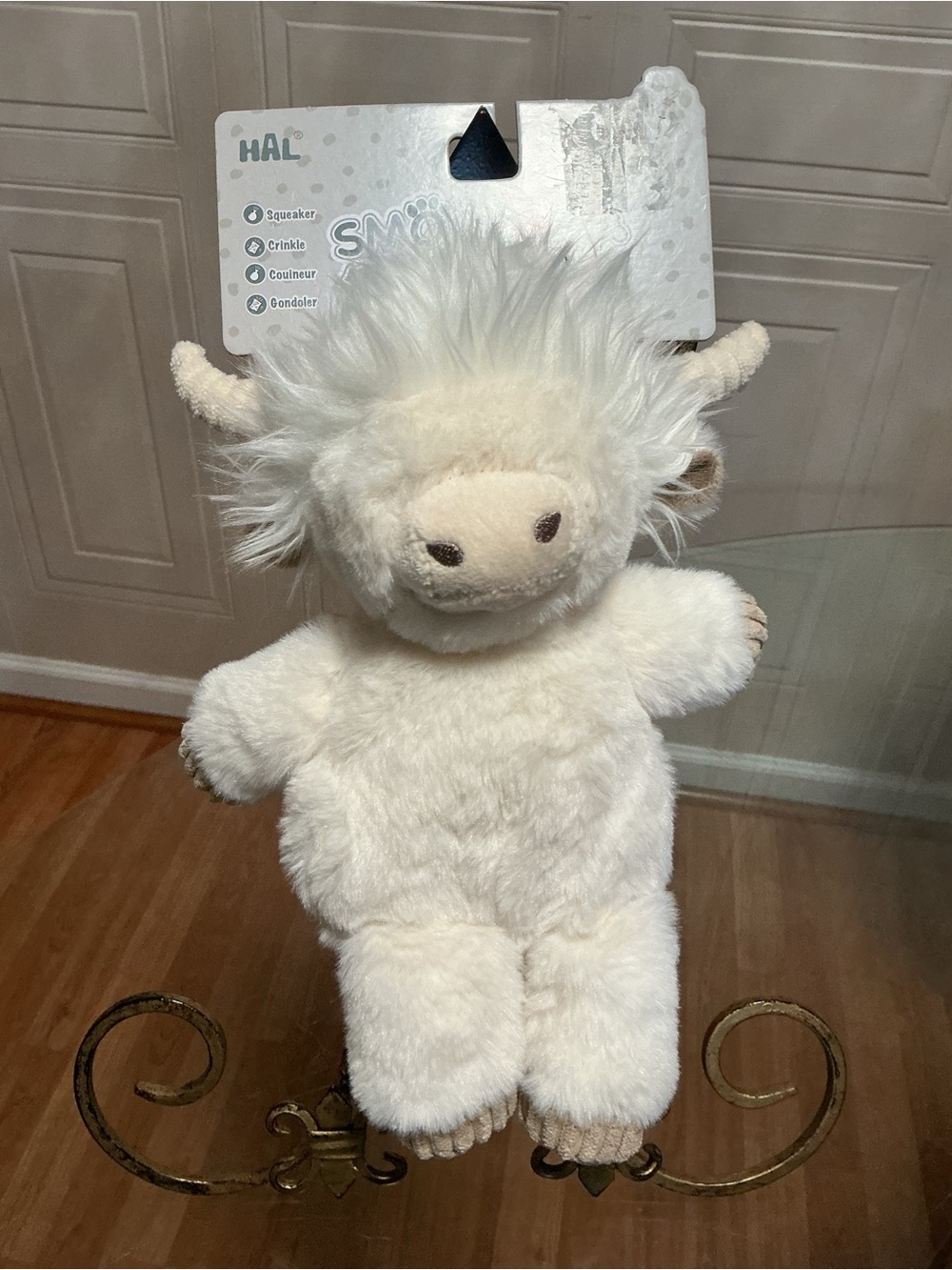 Smoochy Highland Cow  Plush 10" Ribbed Crinkle  Squeaker Stuffed New Dog Toy .